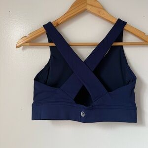 Lululemon Cross Back Sports Bra in Navy